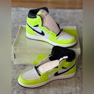 Air Jordan 1 Retro High OG “Volt/Vis Volt” 555088-702 | Men’s 10.5 | New w/ Box